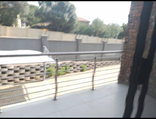 2 BEDROOM PROPERTY TO RENT IN NORTHGATE